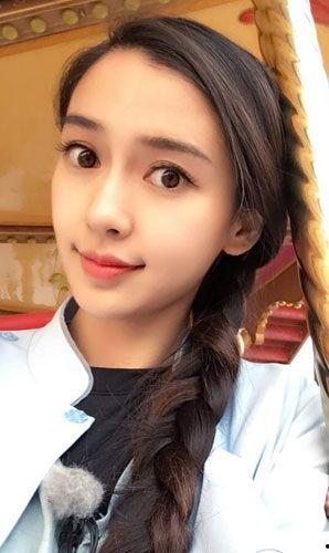 明星网红少女是谁图片,颜值与才华并存，她是如何成为新一代偶像的？
