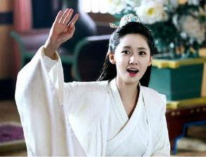 明星网红穿汉服视频大全,明星网红演绎传统服饰魅力大盘点