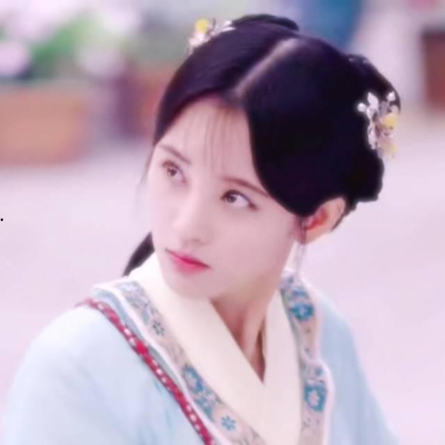 明星网红古装图片女头像,网红古装头像中的古典韵味