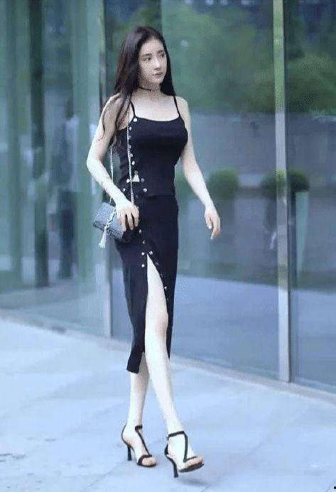 明星网红穿透明衣服