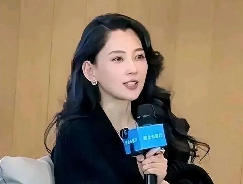 官宣明星网红是谁,引领潮流的时尚先锋