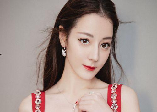 人气女明星网红排名大全,2023年度人气女明星网红排行榜揭晓