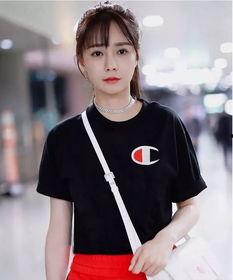 明星网红爆款带货,揭秘热门产品背后的流量密码