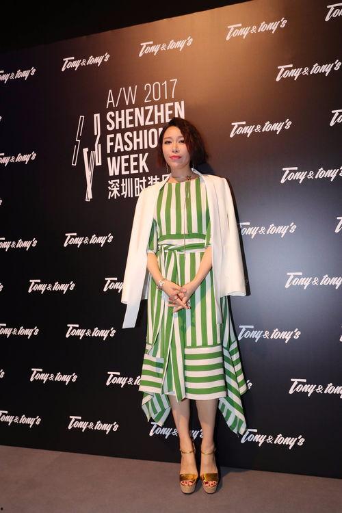 深圳时装周 明星网红,明星网红闪耀时尚盛宴